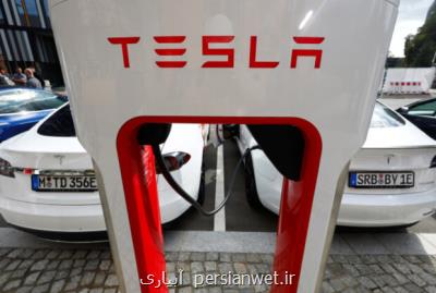 باگ تسلا در شارژ مجانی خودرو های رقیب